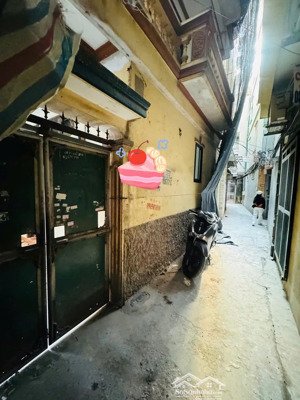 bán đất chùa láng đống đa 42m sổ đỏ vuông đẹp giao dịch ngay