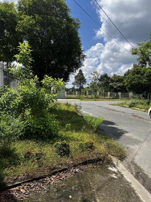 bán gấp dn the garden houses, 1,5 tỷ, 213m2 ở định hiệp, dầu tiếng, bình dương