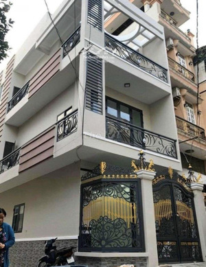 bán gấp trong tháng nhà 2mt tân mỹ, quận 7.
giá: 5tỷ060/4.8mx16m(76.8m2).hẻm xe hơi,sổ sẵn