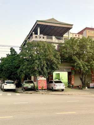 cho thuê nhà mặt phố trần hưng đạo - hàm rồng - thanh hóa