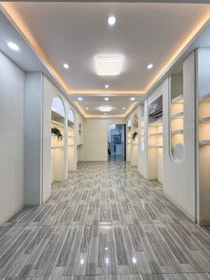 mặt tiền kinh doanh 2 tầng, phú nhuận - 195tr/m2 - 51m2 - nguyễn trọng tuyển thông phan đình phùng