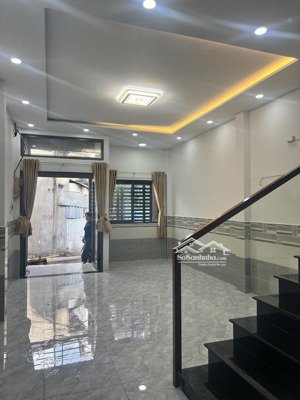 nhà 1 sec đẹp - phòng khách siêu rộng thoáng - cạnh đh văn hiến, gần bv tân phú