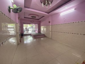 mặt tiền tầm vu - xô viết nghệ tĩnh khu kinh doanh ăn uống đông đúc