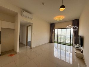 hàng hiếm cho thuê căn hộ 3pn - 2wc giá rẻ 18 triệu - nội thất cơ bản the sun avenue, view mát mẻ