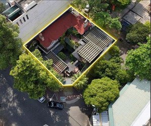 bán căn góc 3 mặt tiền nguyễn gia trí - d2 cũ, dt: 17mx20m cn 340m2, hđt: 1,4tỷ /năm.