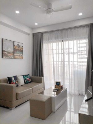 em có căn 2pn full nt đẹp the sun avenue 17tr