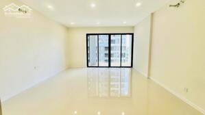 Cần bán căn officetel 37m2 Lavida Plus PMH, giá 2tỷ650 tổng giá, sẵn HĐ thuê. Xem nhà LH 0938839926