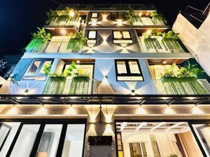 lên sóng siêu phẩm đúc 3 lầu full nội thất phạm văn chiêu