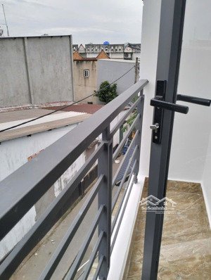 bán nhà 3 tầng, mới xây, gần ủy ban phường tân thới hiệp