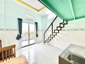 trống sẵn duplex như hình - ban công - full nt - nhà mới - 45m2 - ở được gia đình 3,4 người