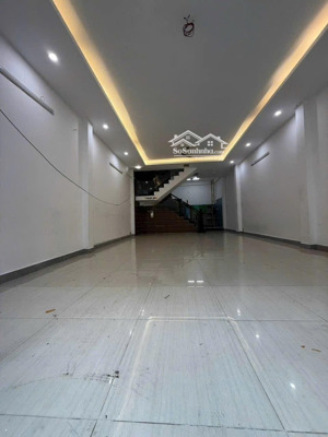 nhà hẻm 3m trần văn quang, 5x20, 1 lầu ,3pn, sân rộng 5m, giá 13tr