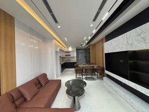 bán nhad tđc ngọc thụy,50m, thang máy,gara ô tô,kinh doanh đa dạng,chỉ 23xty