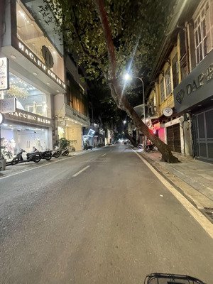 hàng siêu hiếm mặt phố mai hắc đế vị trí vàng tâm quận hai bà trưng giá đang rẻ hơn thị trường