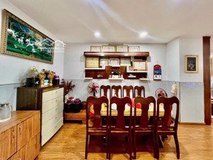 4,6tỷ chốt được nhà 117,8 m2 căn hộ trung tâm q9, phước bình