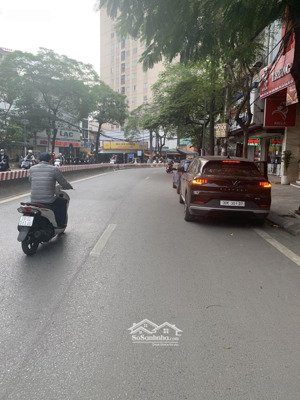 với 90 tỷ sở hữu 370m² đất vàng mp lạc long quân - tây hồ, vỉa hè, kinh doanh, giá rẻ hơn nhà ngõ