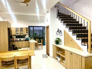 bán nhà đẹp, hoàn thiện nội thất gói 8 mỹ gia giá chỉ 8ty