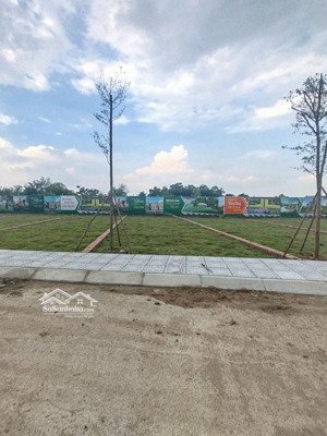 chỉ nhỉnh 2 tỷ sở hữu ngay lô đất tại trung tâm hòa lạc