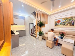 bán nhà riêng tây sơn, quận đống đa, hà nội, 6,95 tỷ, 42m2, 4pn, pháp lý đầy đủ, giá siêu hời