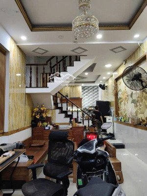 nhà 4 tầng đường thạnh xuân 40, phường thạnh xuân, q12, dt 72m2 (4,5mx16m) giá chỉ 4,65tỷ