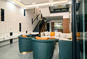 cho thuê nhà nguyên căn 4pn mới full hết nội thất, thiết kế sang trọng ở khu vực biển