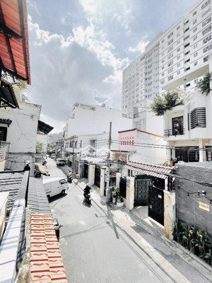 bán nhà hơn 8 tỷ, 3 tầng, 78m2, hẻm xe hơi tránh nhau, tân kỳ tân quý, tân phú