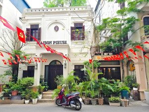 tống duy tân tụ điểm ăn uống của sinh viên,du khách tây.dt 160m2 x 3t,mt 10m,giá thuê 185tr/tháng