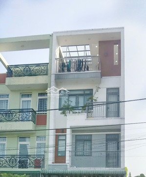 căn hộ dịch vụ 4 tầng 110m(5x22), kề bên đh marketing, võ văn hát giá 8,6 tỷ còn tl