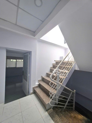 bán gấp trong tuần - bán nhà cách mạng tháng tám 64m² - 3 tầng - 9.9 tỷ - 154.69 triệu/m²