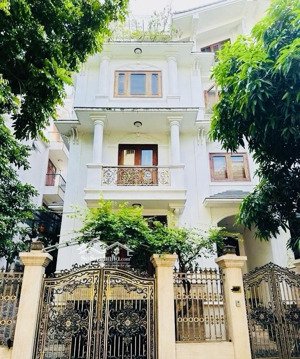 bán bt phố minh khai q. hbt vị trí đẹp- giá đầu tư- 145m2 - 4 tầng- mt 8m - 55 tỷ- lh 