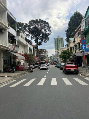 bán nhà 2 mặt phố kinh doanh làm văn phòng phó cơ điều, giá thỏa thuận, 71.5m2, 5 tầng, 7pn, 6wc