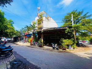 góc 2 mặt tiền d2 nguyễn gia trí 175m2 (8.5x20m) tiện xây mới - giá 33.5 tỷ tl