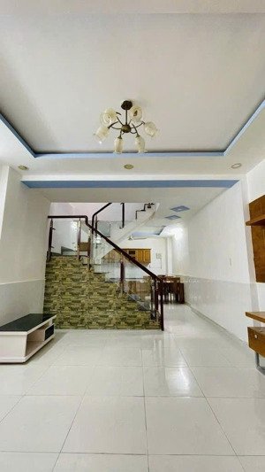 nhà hẻm ngay aeon, tân quý. q.tân phú. 4x13m. 2tầng. 5,1tỷ. bớt lộc.