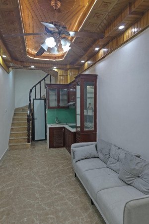 nhà cực đẹp 4,6tỷ tại định công thượng, hoàng mai. sổ vuông không qh.