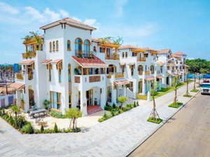 bán bt đẹp xuất sắc tại blanca city, 27 tỷ, 200m2, 5pn, 4wc, 4 tầng :0907552553