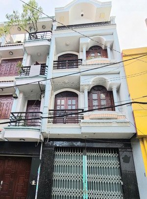bán nhà hẻm 5m đường trường chinh,tân bình,dt 4 x 13m,4 tầng, 4pn,5wc.