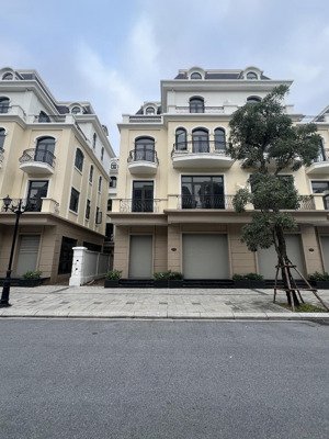 cắt lỗ biệt thự song lập- giảm sâu 4 tỷ