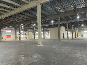 cho thuê xưởng 3 tầng hiện đại 5.100m² tại kcn đức hòa, long an giấy tờ đầy đủ giá tốt xưởng mới