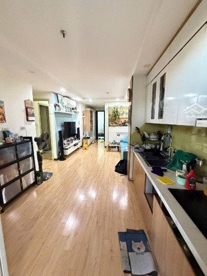 bán ch 2pn, 2wc, 60m2 tại 60b nguyễn huy tưởng, giá tốt, chính chủ