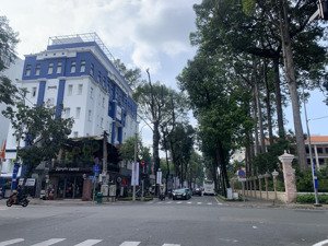 lô đất đẹp mặt tiền trần quốc thảo vip quận 3, diện tích 1215m2 bề ngang đỉnh 43m, chỉ 735 tỷ