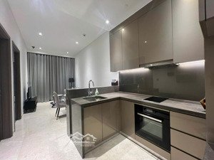 cần bán chcc the marq: 1 phòng ngủ, dt 51m2, full nt, giá 10.2 tỷ đã có sổ hồng, view lm81