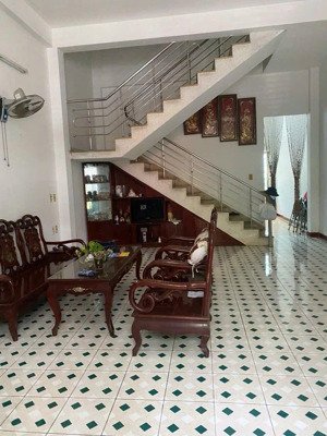 bán nhà mặt tiền kỳ đồng, đường 7m5 vỉa hè 8m, trung tâm thanh khê giá chỉ 10,5 tỷ