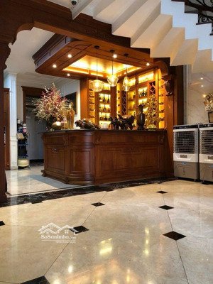 bán nhà 5 tầng 5x15m cạnh siêu thị go. chỉ nhỉn 7 tỷ