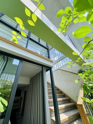 [quận 3] bán nhà mới đẹp 5 tầng hxh gần chợ bàn cờ - xe hơi ngủ trong nhà, chỉ 11.8 tỷ