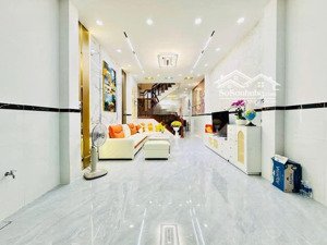 nhà đẹp đón tết! phố tôn đức thắng, 2 thoáng, ngõ thông gần phố, cách ô tô 40m, dt 44m2 * 5 tầng