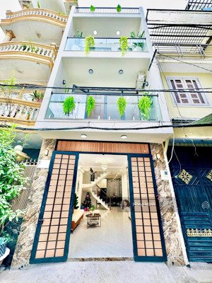 siêu phẩm 3 lầu - 4pn - hẻm xe hơi 8m - khu vip hoà bình - full nội thất - vào ở liền - chỉ 8.4 tỷ