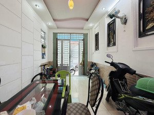 bán nhà đường thích quảng đức, phú nhuận, dt 3.8 x 14m, 4 tầng, giá 7.5 tỷ