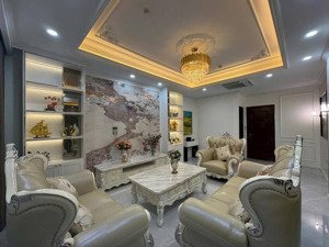 bán nhà mặt phố tại vĩnh phúc, 8 tầng, diện tích 50m2, nội thất siêu vip.