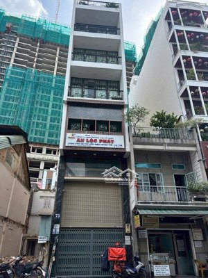 nán nhà mặt tiền đề thám 6 lầu phường cầu ông lãnh hđt 77tr/th- giá 62 tỷ