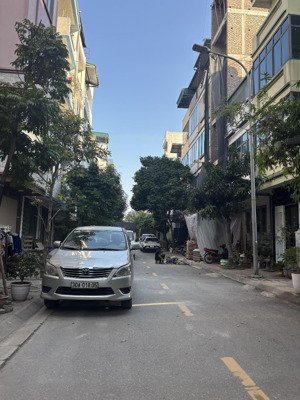 hiếm -bán căn nhà 6 tầng thang máy mới xây đơn lập 1 căn khu phân lô thạch bàn 36/39m2 giá 12.9 tỷ