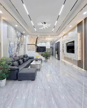 siêu hiếm! nguyễn văn tuyết, gần mặt phố, 15m ô tô tránh, nhà đẹp ở ngay, sân xe, dt 48m2*5t